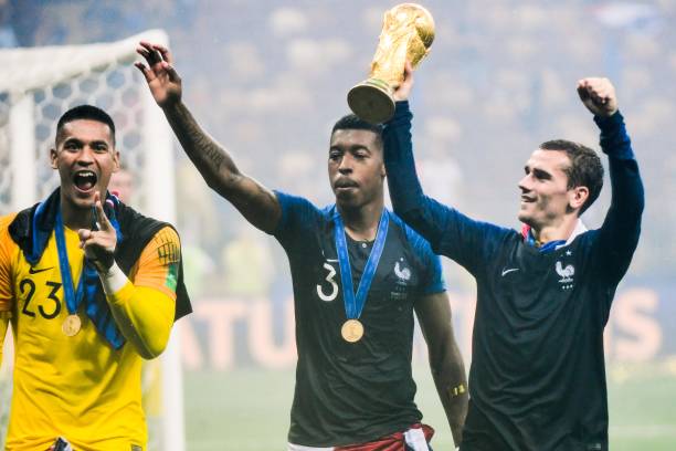 根據範德比 根據範德比