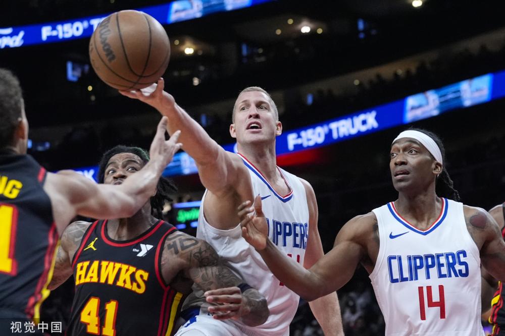 場上有著不 場上有著不